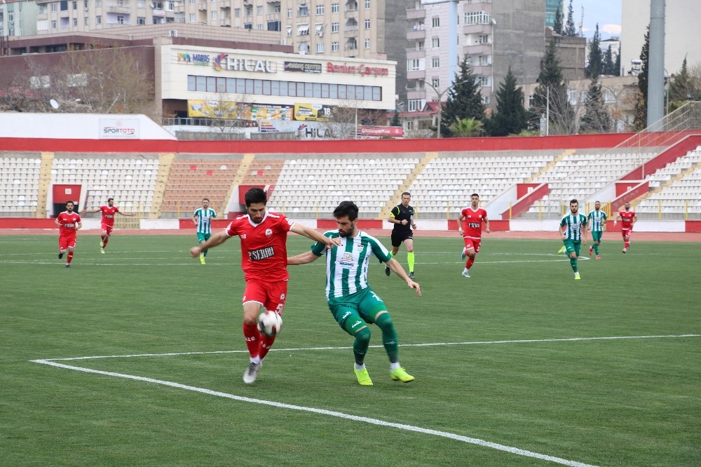 TFF 2. Lig: Kahramanmaraşspor: 0 - Kırşehir Belediyespor: 1 