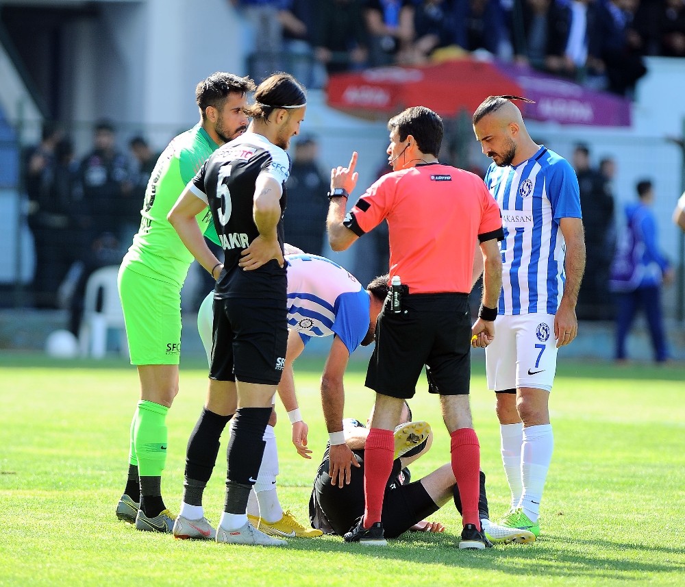 TFF 2. Lig Play-Off Çeyrek Final: Sarıyer: 1 - Kastamonuspor 1966: 0 