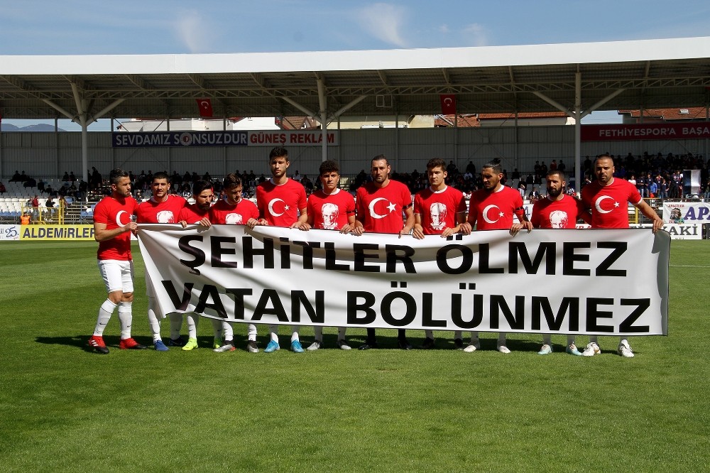 TFF 3. Lig: Fethiyespor: 1 - Belediye Derincespor: 1 