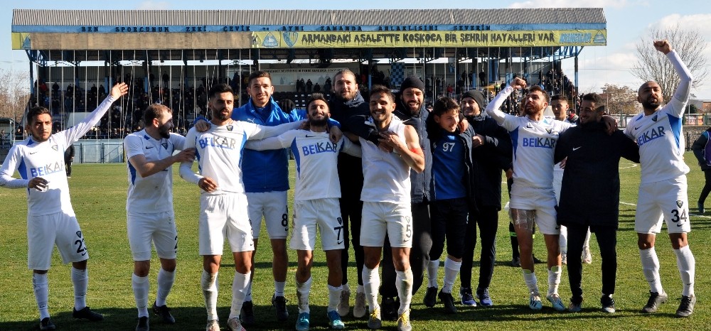 TFF 3. Lig: Karacabey Belediyespor: 3 - Modafen: 2 