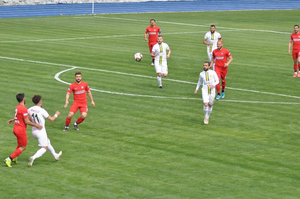 TFF 3.Lig: Osmaniyespor FK: 1 - Nazilli Belediyespor: 1 