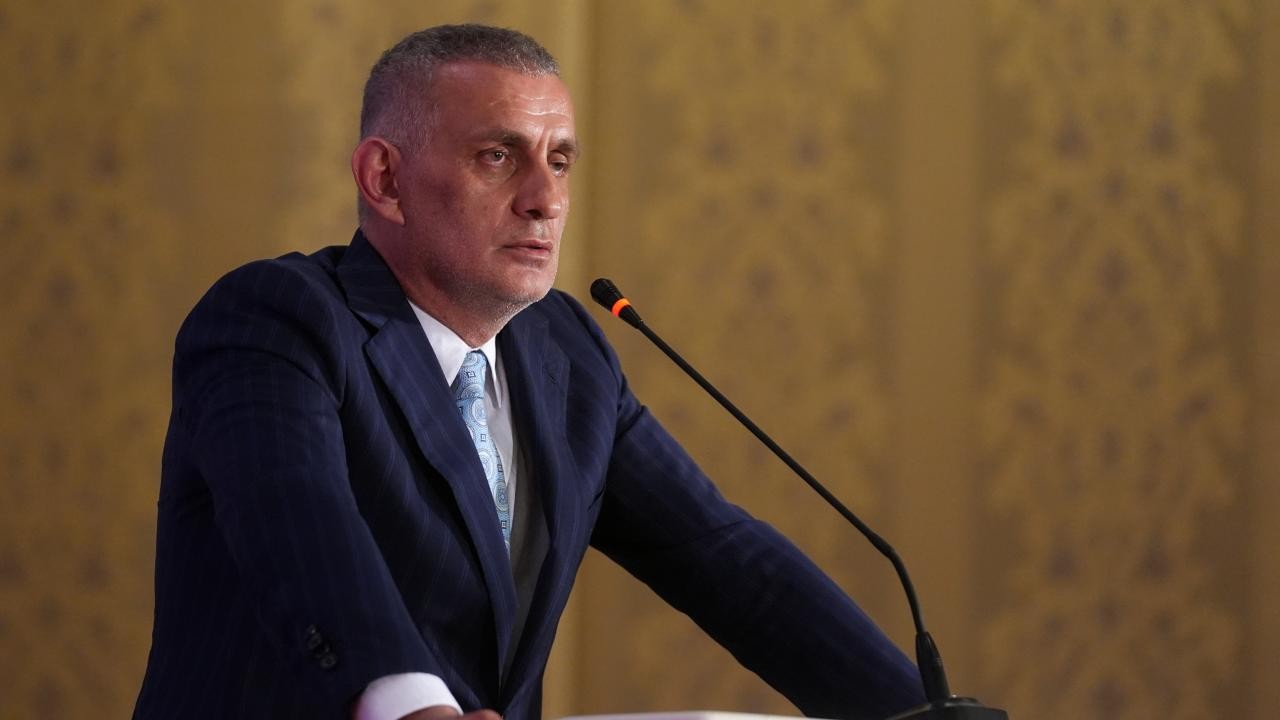 TFF Başkanı Hacıosmanoğlu'ndan ‘yabancı’ hayranlarına tokat gibi cevap!