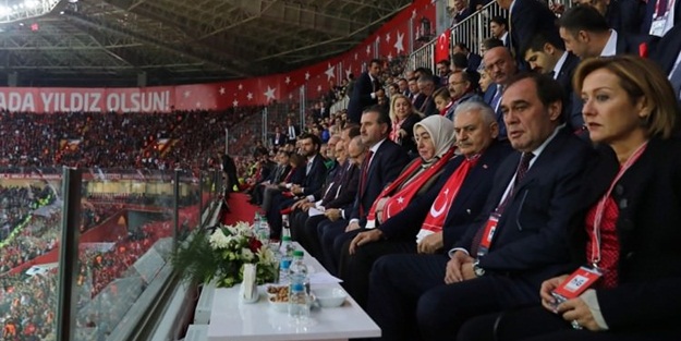 TFF Başkanı Demirören'den flaş karar