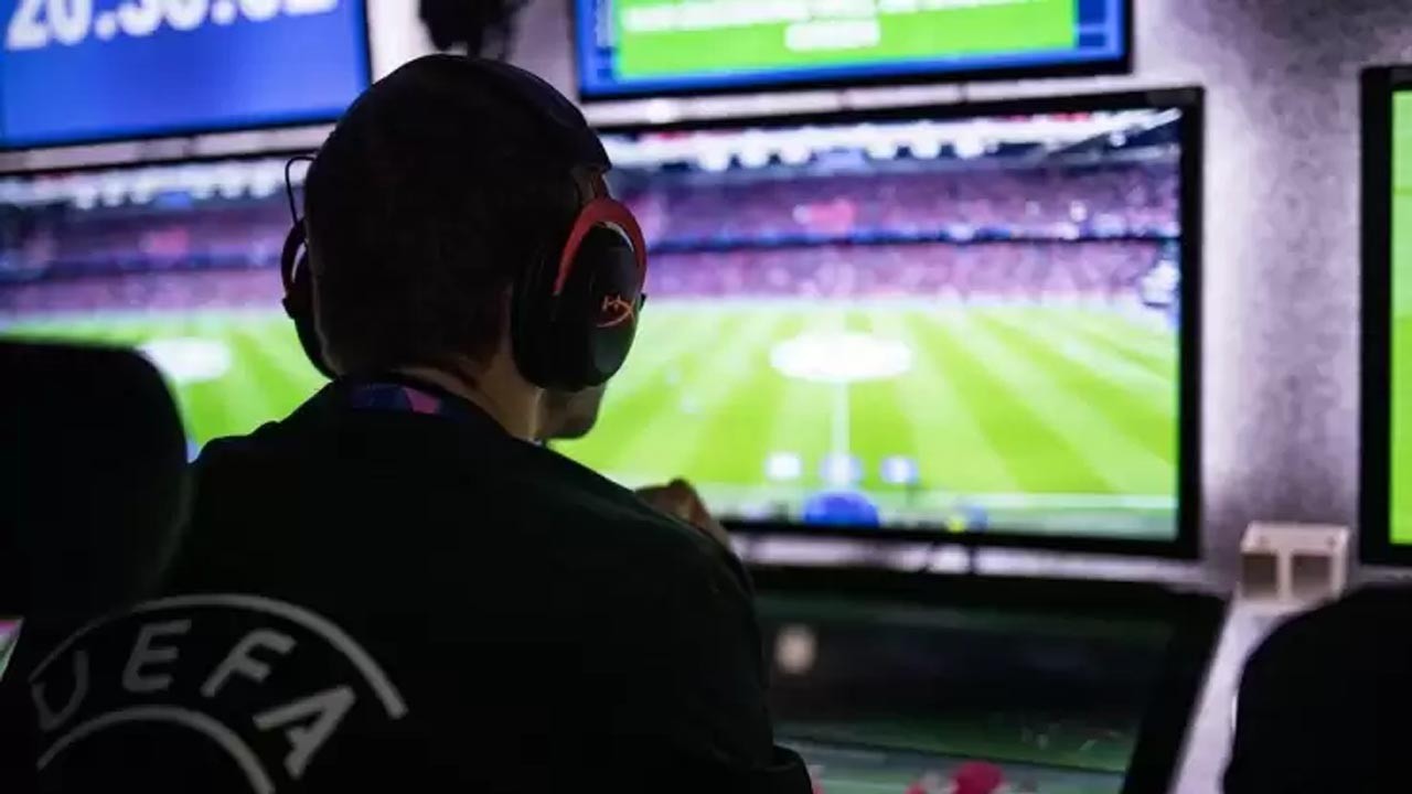 TFF kararı açıkladı! Türk futbolunda yabancı VAR dönemi