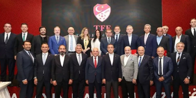 TFF'den yabancı hakem kararı!