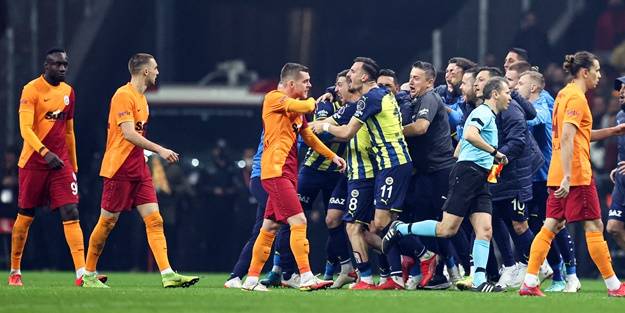 TFF'ye gidiyorlar! Galatasaray'dan hakeme tepki