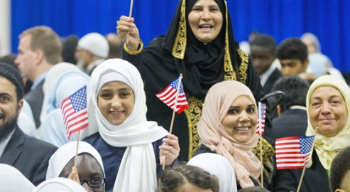 The Guardian: Genç Amerikalılar Müslüman Filistinlilerin Dayanıklılığını Anlamak İçin Kuran'ı Kucaklıyor