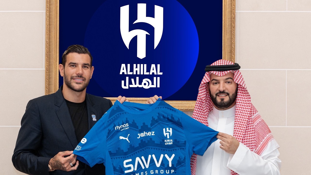 Theo Hernandez, Al Hilal’e transfer oldu