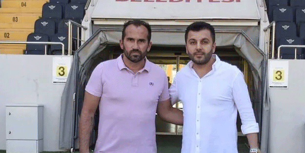 Theofanis Gekas yeniden Akhisaspor'da