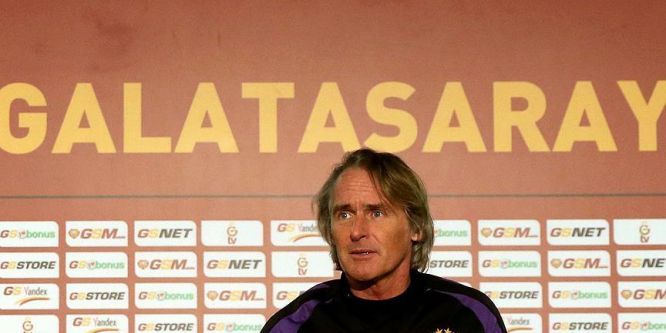 Galatasaray Teknik Direktörü Riekerink: Benim gönlüm Podolski'nin kalmasından yana