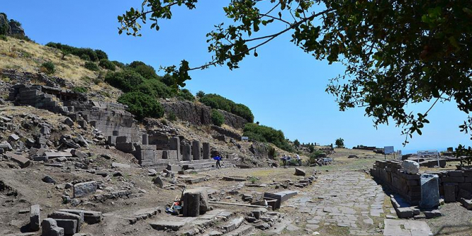 Antik kentte bin 300 yıl önceki depremin izleri