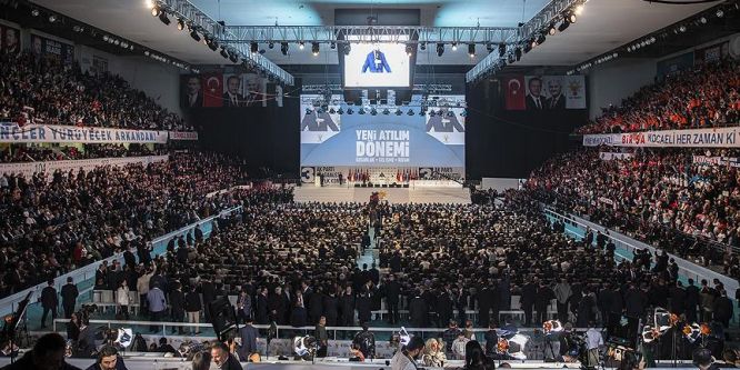 AK Parti MKYK listesine 19 yeni isim girdi