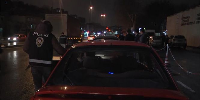 İstanbul'da 5 bin polisin katılımıyla denetim yapılıyor