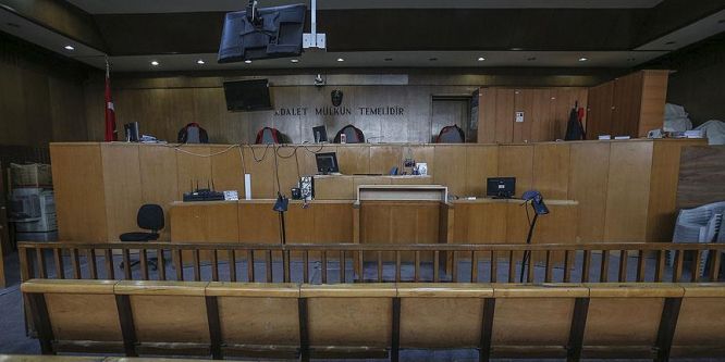 FETÖ şüphelisi asker, yaralı vatandaşı tanktan atmış