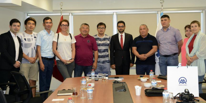 Kazak medya temsilcilerinden AA'ya ziyaret