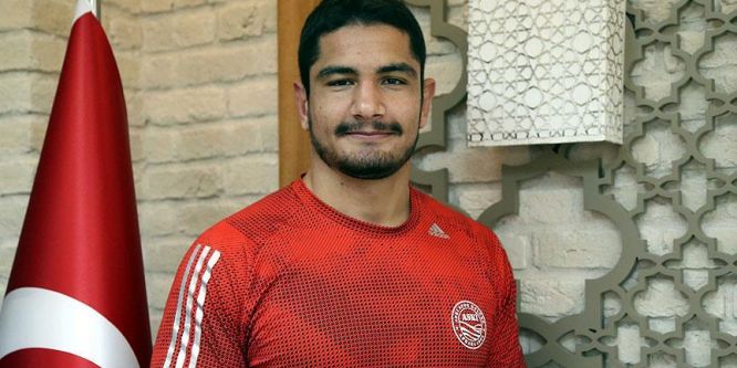 Taha Akgül gözünü yeniden Avrupa'ya dikti