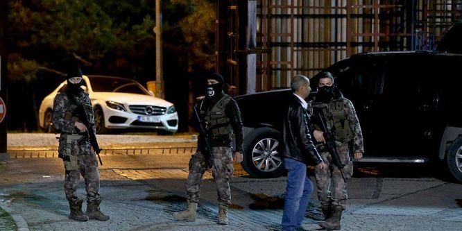 Dur ihtarına uymayan araca ateş açıldı: 2 ölü, 1 yaralı