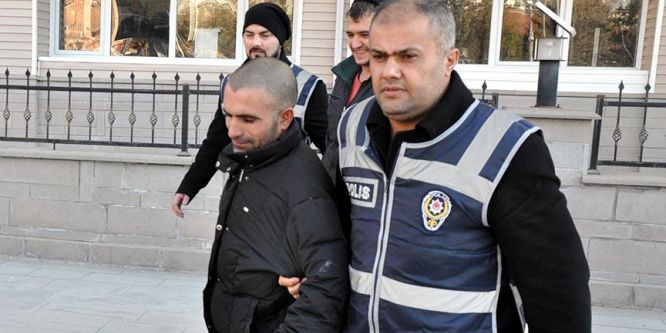 Hakkında 15 yıl hapis cezası bulunan şahıs çatıda yakalandı