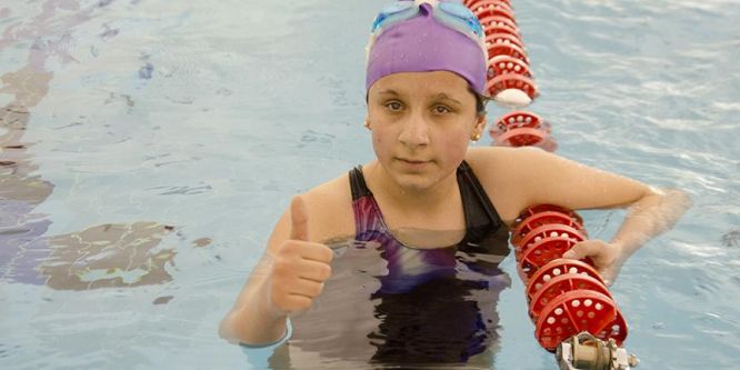 Su korkusunu yendi, şampiyon oldu