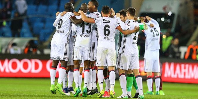 Beşiktaş şampiyonluğa yürüyor