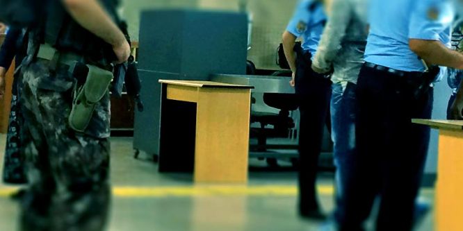 Darbeci askerlerin talimatlarını polislere aktarmış