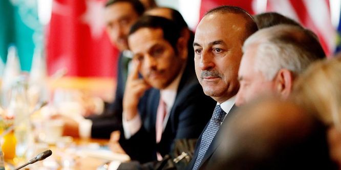 Çavuşoğlu’nun Almanya’daki diplomasi trafiği