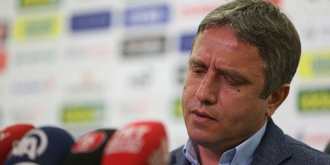 Bursaspor Teknik Direktörü Topçu istifa etti