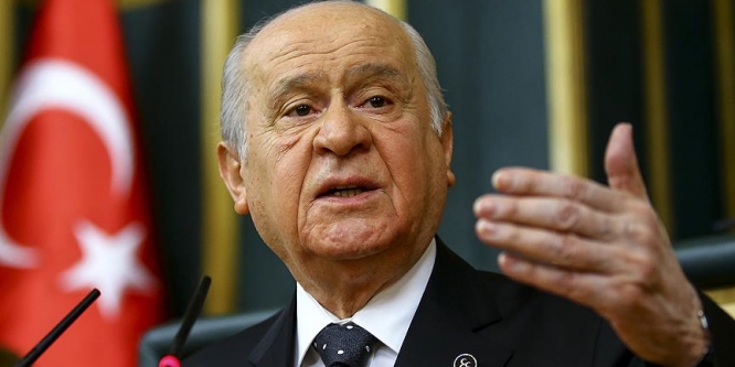Bahçeli'den Beşiktaş'a uyarı: 11 yabancıyla sahaya çıkarsa...