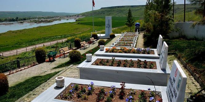 Terör örgütü PKK'nın ''Dürümlü Katliamı'' unutulmadı