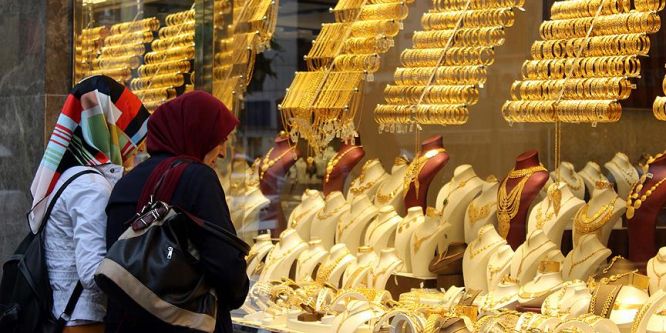 Altın güne yükselişle başladı