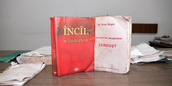 Terör örgütü sığınağında Kürtçe İncil bulundu