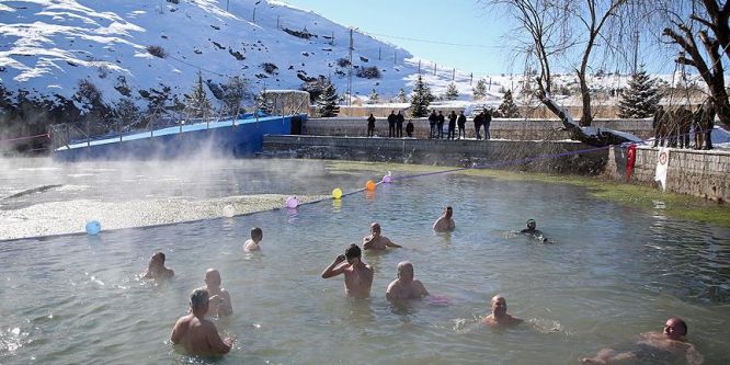 -7 derecede yüzme şenliği