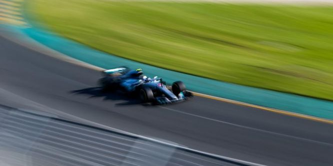 Bahreyn'de pole pozisyonu Bottas'ın