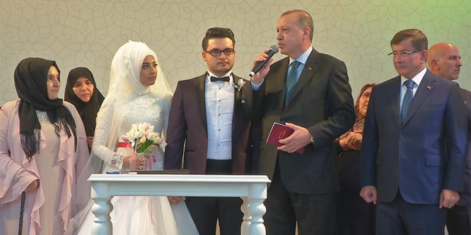 Cumhurbaşkanı Erdoğan nikah şahidi oldu