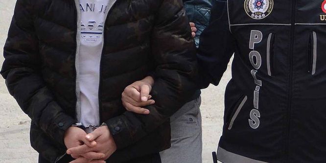 FETÖ zanlısı doktor yol kontrolünde yakalandı