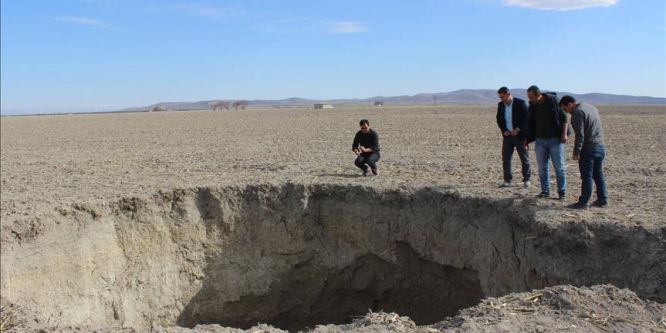 Konya'da yeni obruk oluştu