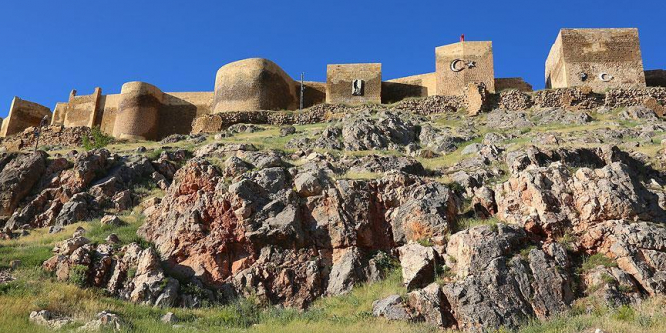 Türkiye'nin en büyük üçüncü kalesi restore edilecek