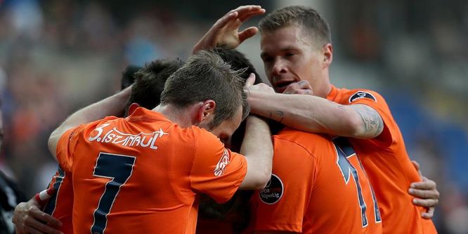 Medipol Başakşehir'in hedefi liderlik