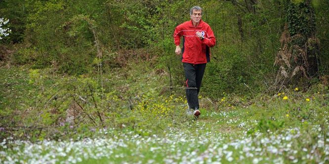50 yıldır gönül verdiği sporun peşinden koşuyor