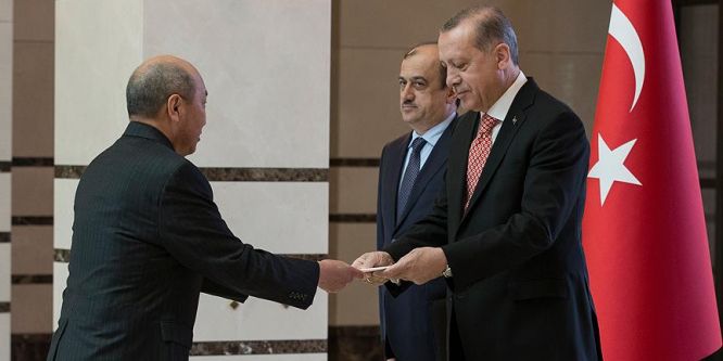 Cumhurbaşkanı Erdoğan büyükelçilerle görüştü