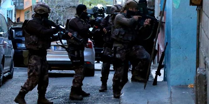 Aydın'da terör operasyonu: 35 gözaltı