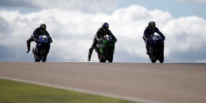 Supersport yarışı ertelendi