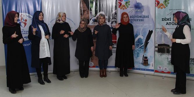 'Konuşan eller' Hazreti Muhammed'i anlatacak