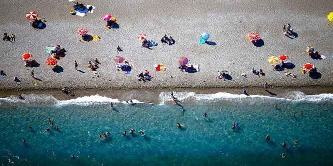 Antalya'ya gelen Rus yolcu sayısında rekor artış