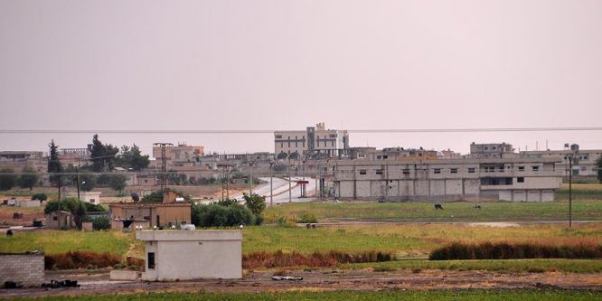 Rakkalılardan terör örgütü PYD'ye tepki