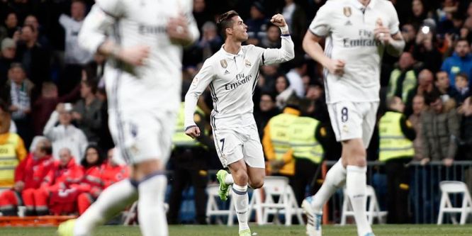 Real Madrid şampiyonluk yarışında hata yapmadı