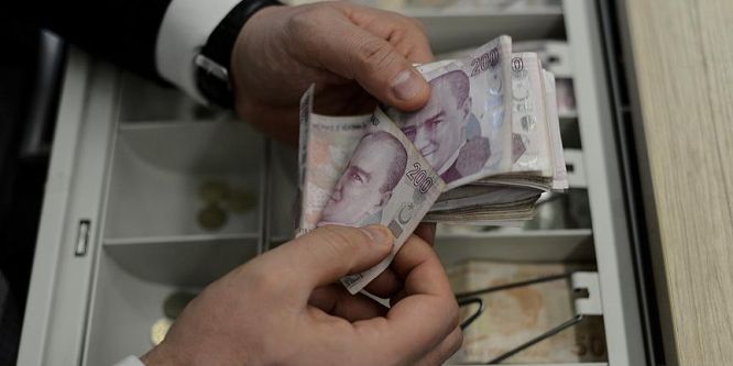 Büyükanneye torun maaşı ödemeleri başlıyor