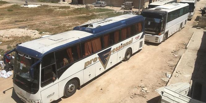 Kabun'dan bin 500 kişi İdlib'e doğru yola çıktı