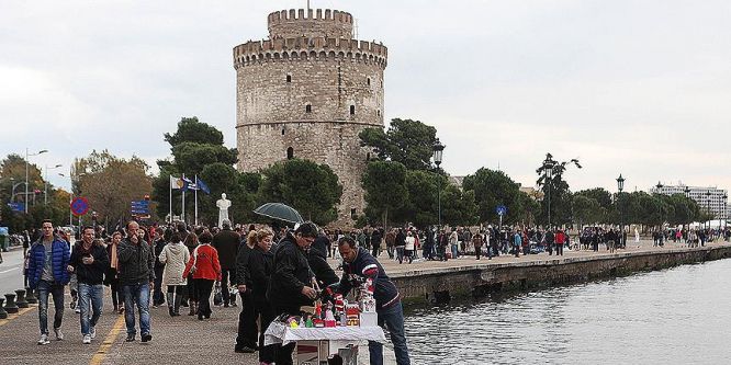 Selanik'te FETÖ'cü diplomat çift kayıplara karıştı