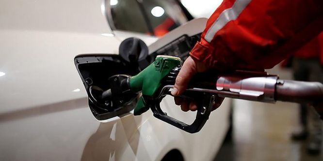 EPDK'dan 3 akaryakıt şirketine 490 bin lira ceza